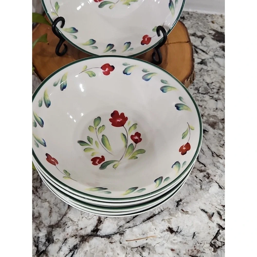 International Pasta Salad Bowl 8 